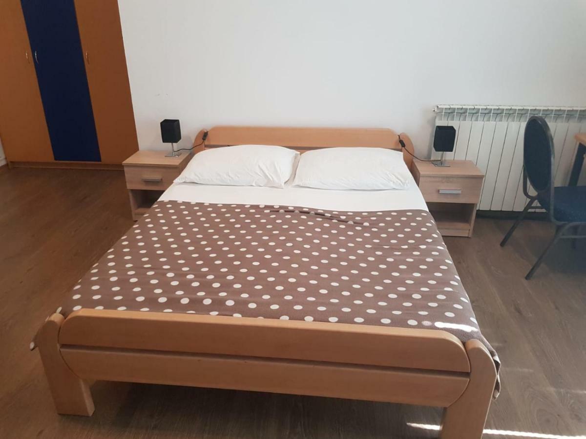 Guesthouse Palombaro Umag Exterior photo